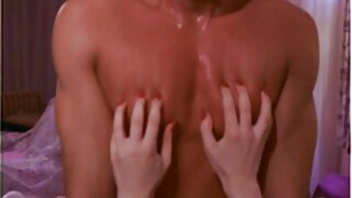 Vitka slatka Layla Luxxx zaista voli seks u misionarskom položaju