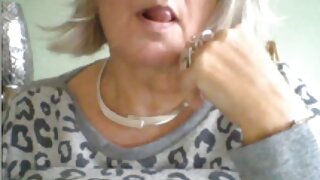 Vitka azijska riba sa lijepim sisama daje solidan BJ svom muškarcu s trnom