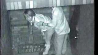 Zapanjujuća azijska riba Avery Black dobiva lice nakon ludog lupanja po pičkicama